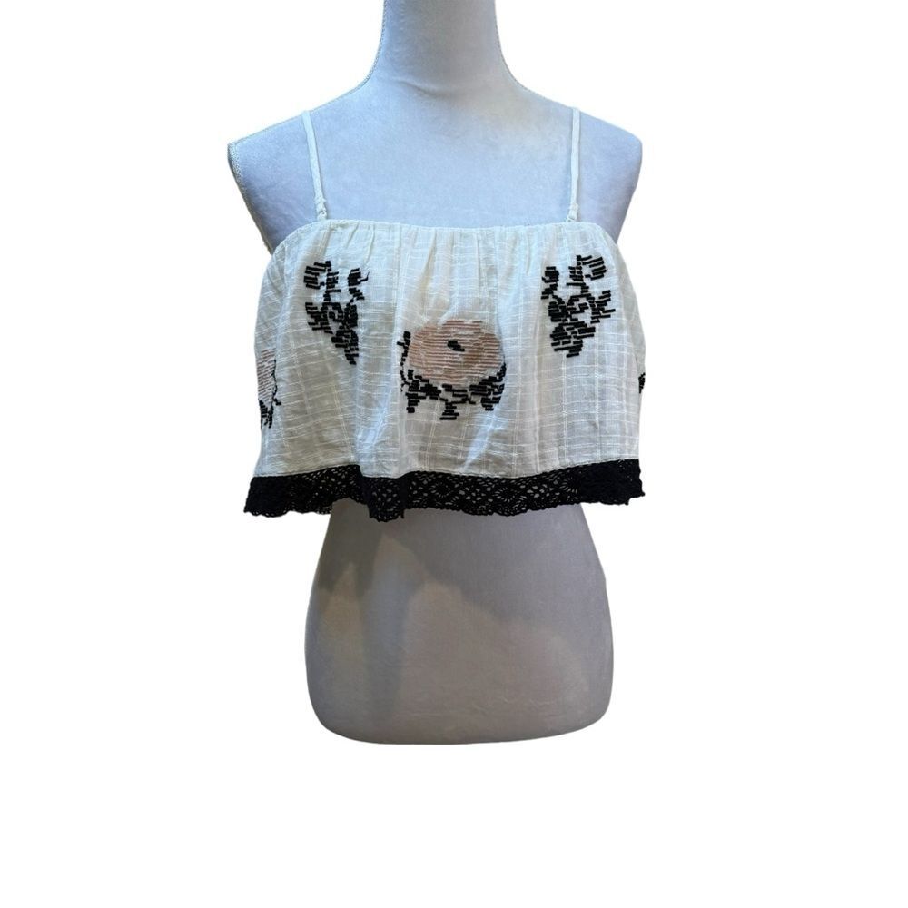 Embroidered Floral Cropped Cami Top White Black Lace Trim‎ Boho Festival